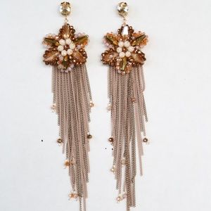 NWT GOLD Flower shape Chain Hanging danglers